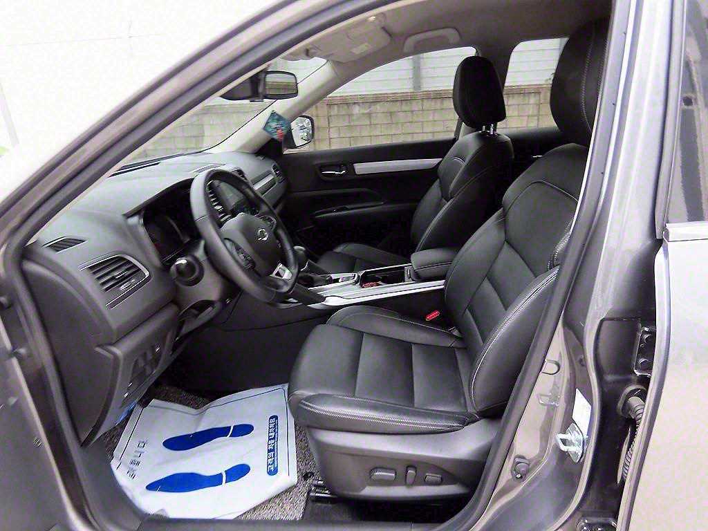 SAMSUNG QM6 - Vista 4