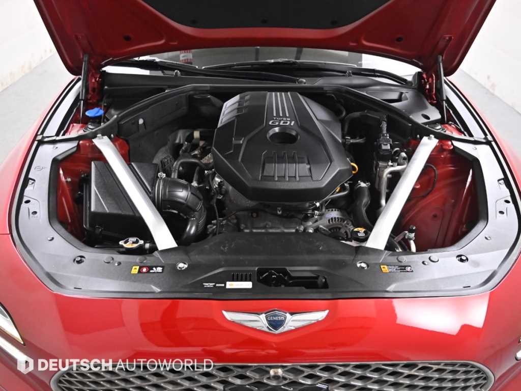 Genesis G70 - Vista 6