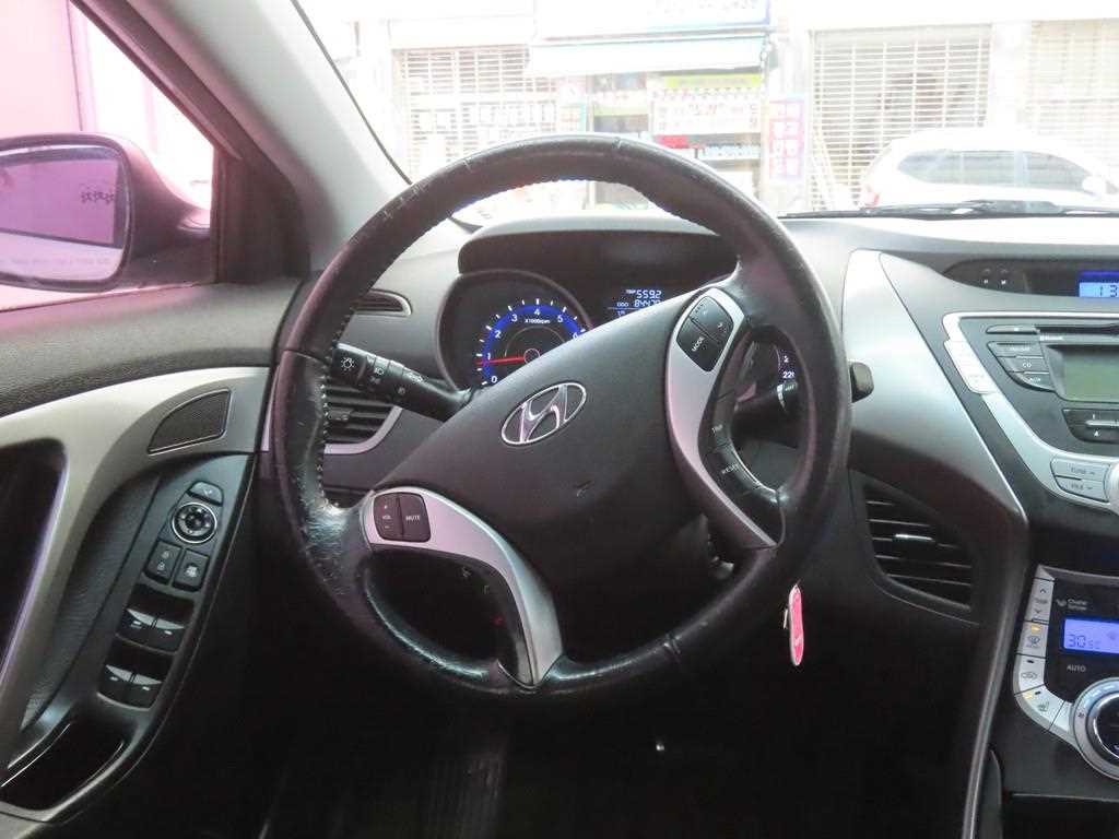 HYUNDAI Avante 2012 - Importación desde Corea - HF Imports Iquique - Foto 15