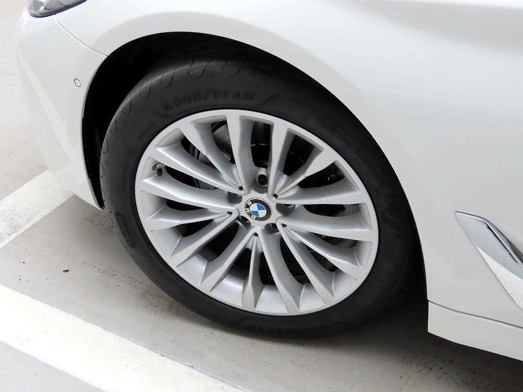 BMW 5 Series 2022 - Importación desde Corea - HF Imports Iquique - Foto 19