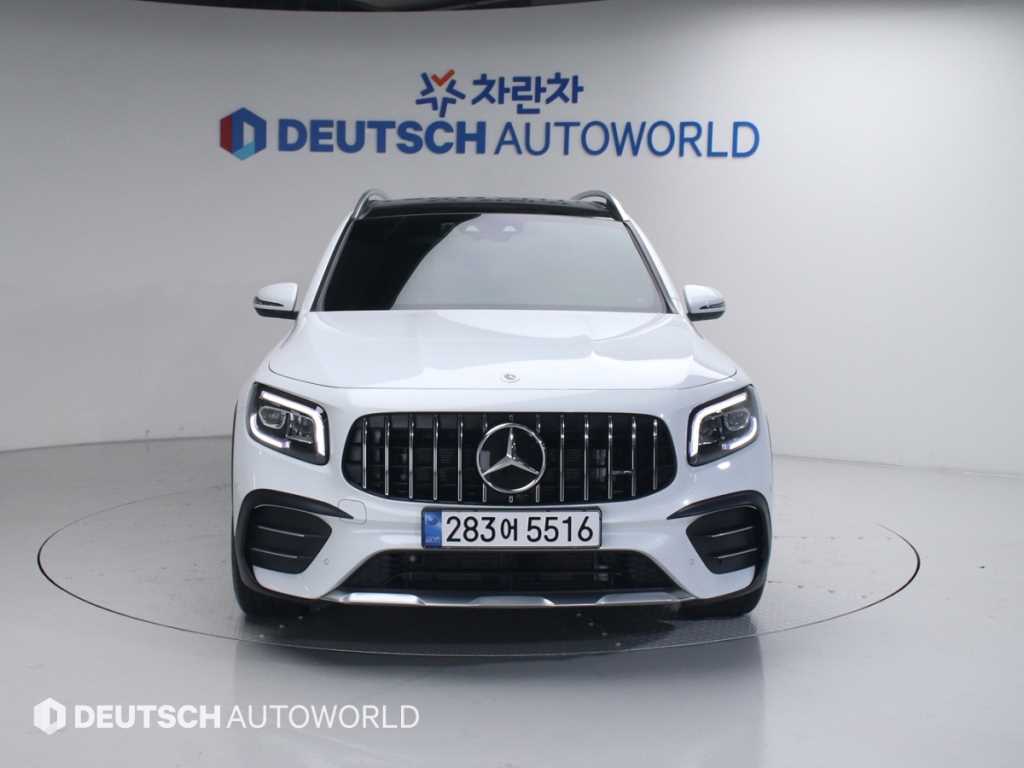 Mercedes Benz GLB Class - Vista 3