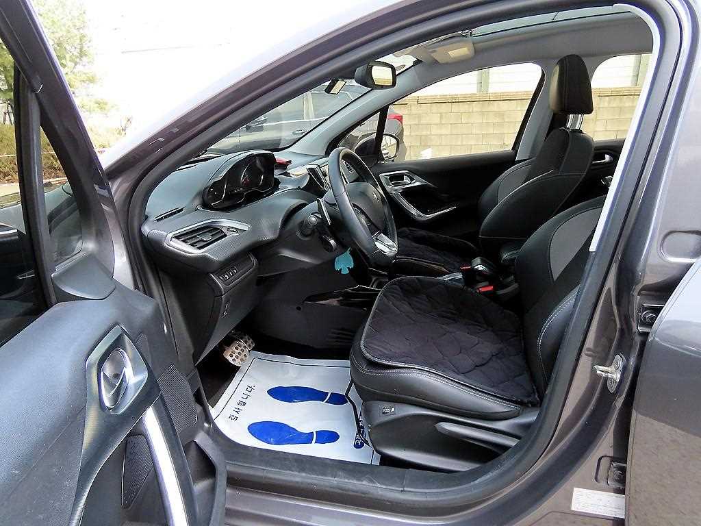 Peugeot 2008 - Vista 5