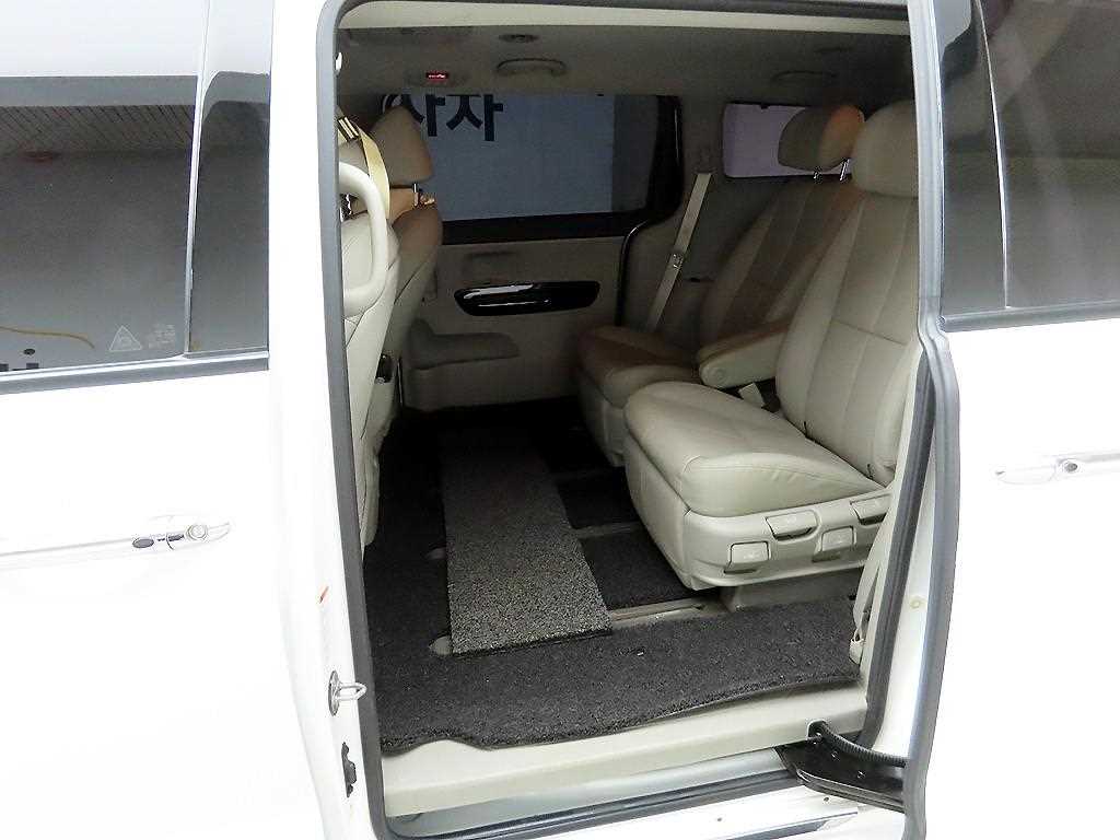 KIA Carnival 2019 Blanco - Importación desde Corea - HF Imports Iquique - Foto 14