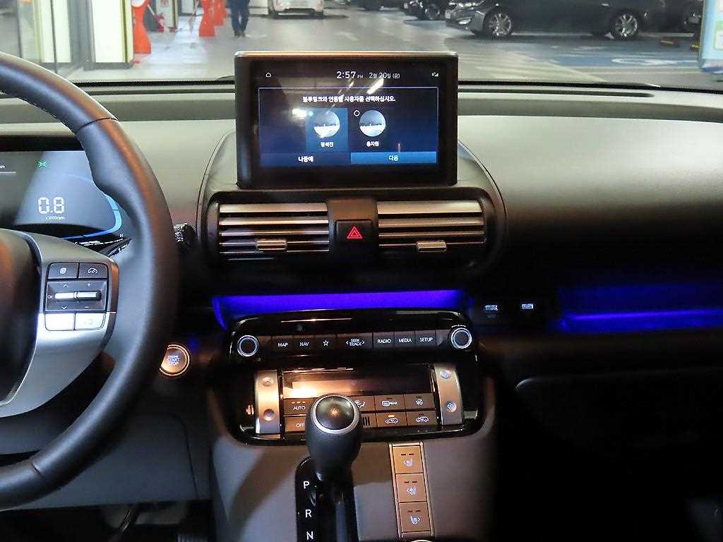 HYUNDAI Casper - Vista 11