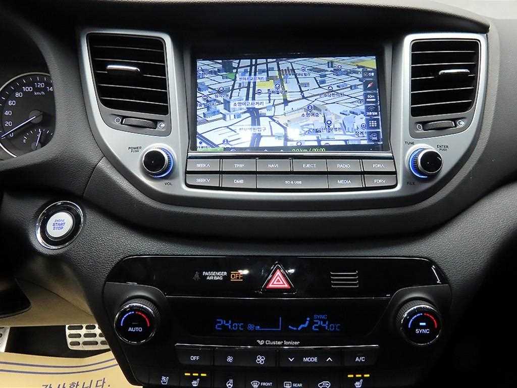 HYUNDAI Tucson - Vista 12