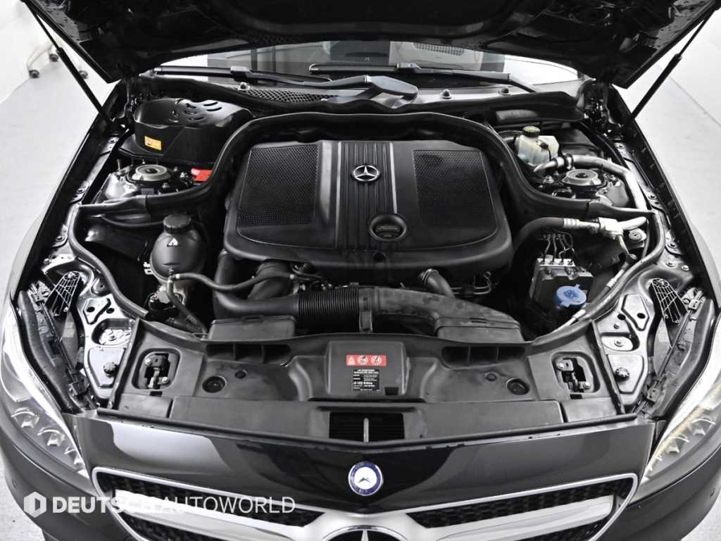 Mercedes Benz CLS Class - Vista 7