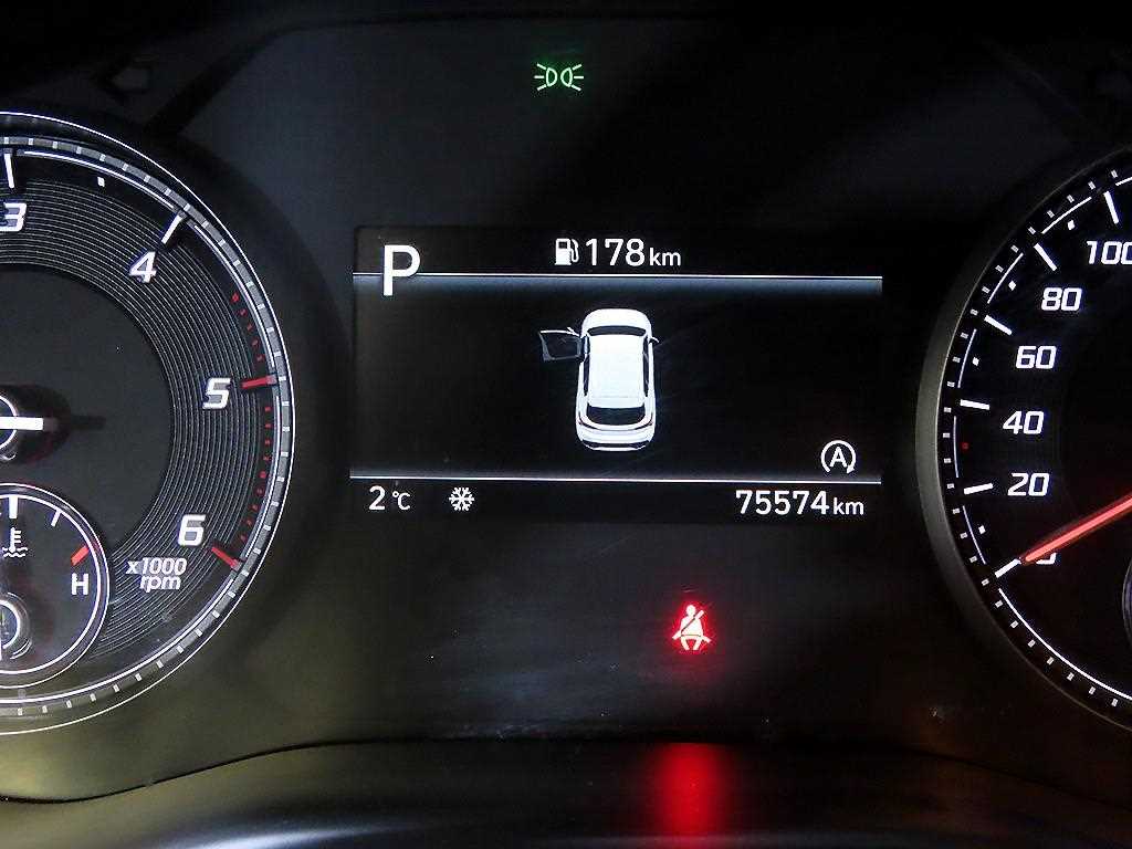 HYUNDAI Santa Fe - Vista 9