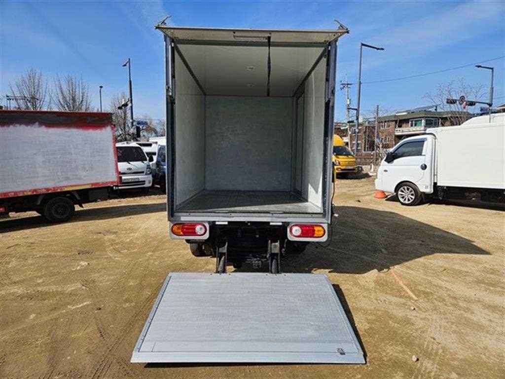 Small Truck Top_Integrated Top Powergate 2014 Blanco - Importación desde Corea - HF Imports Iquique - Foto 20