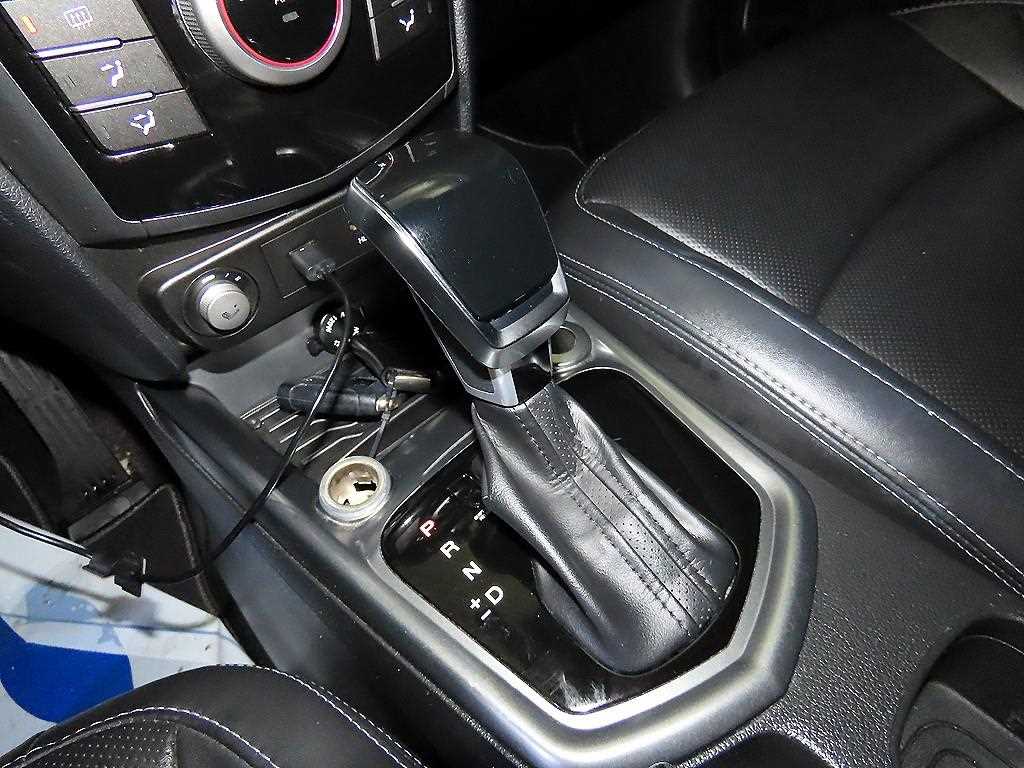 Ssangyong Tivoli - Vista 12