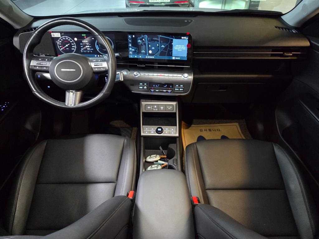 HYUNDAI Kona - Vista 8