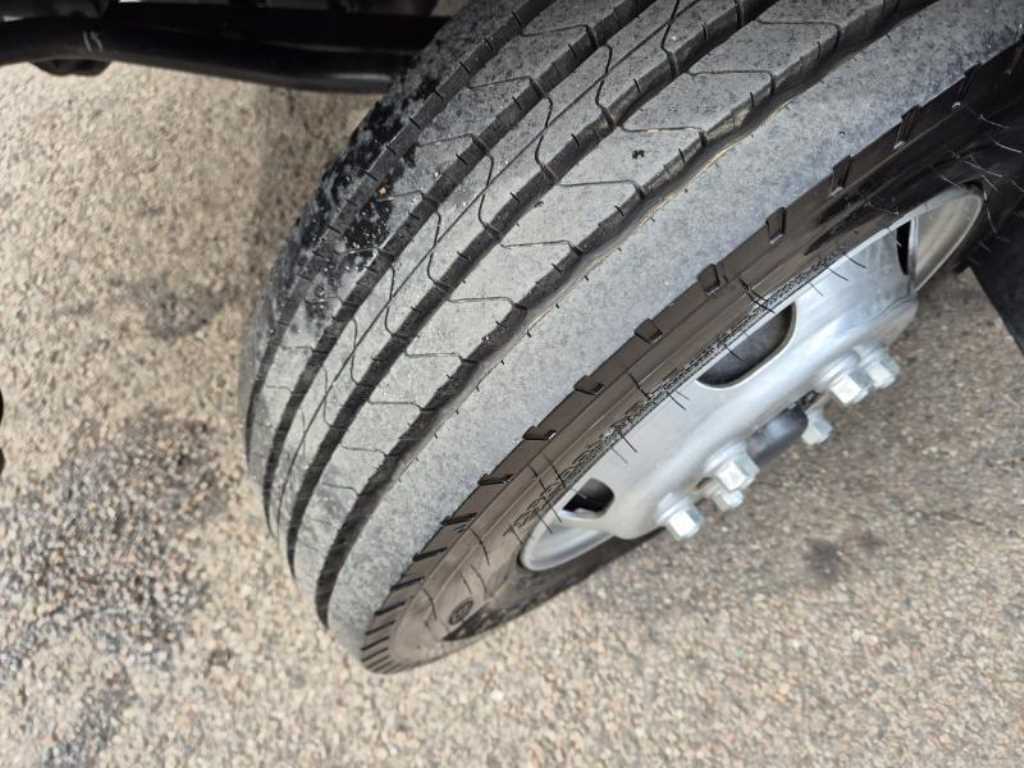 medium and large cargo Cargo - Vista 9