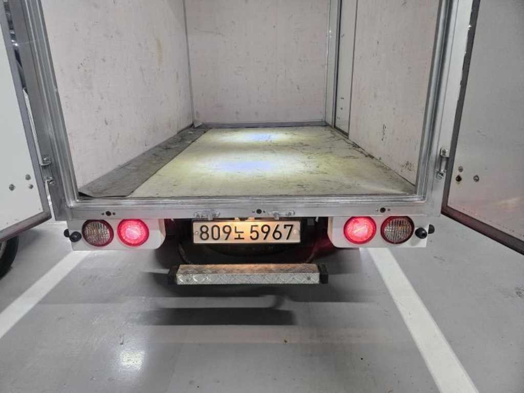 Small Truck Normal Box(High Deck) - Vista 9