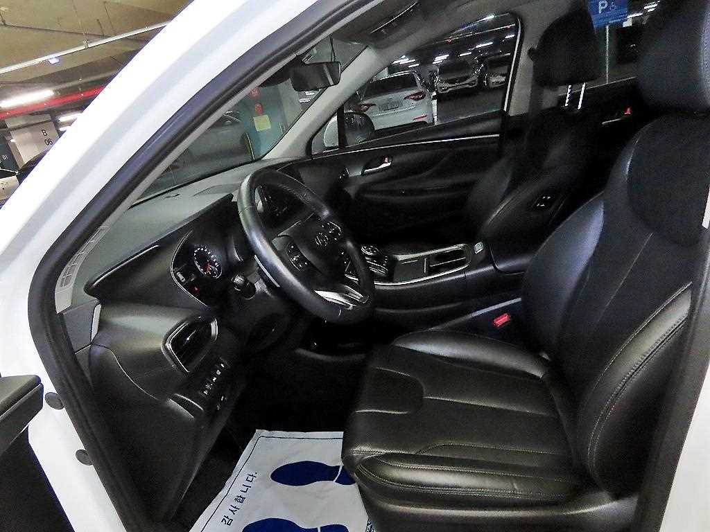 HYUNDAI Santa Fe - Vista 6