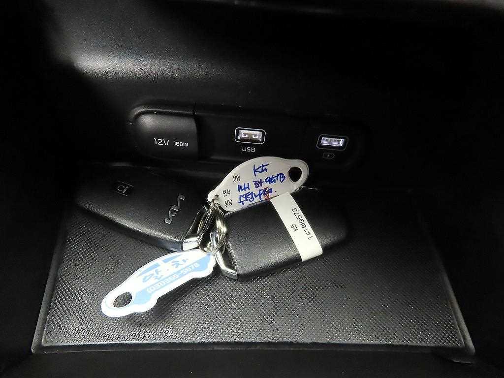 KIA K5 2022 Negro - Importación desde Corea - HF Imports Iquique - Foto 13