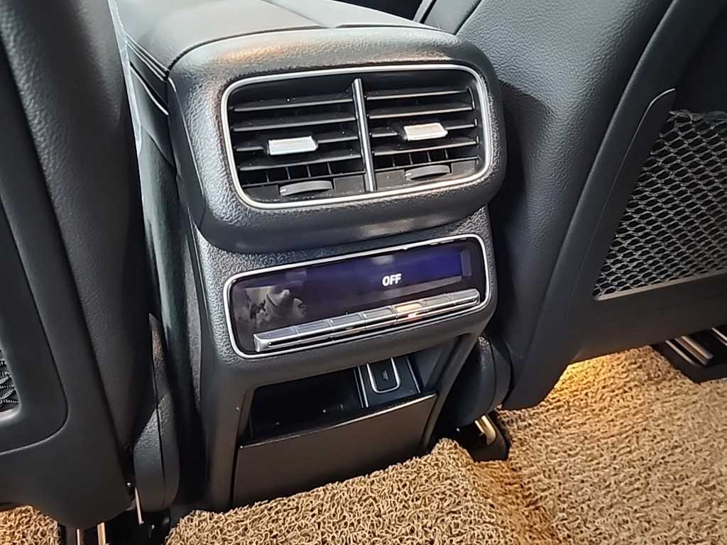 Mercedes Benz GLE Class 2023 Blanco - Importación desde Corea - HF Imports Iquique - Foto 13