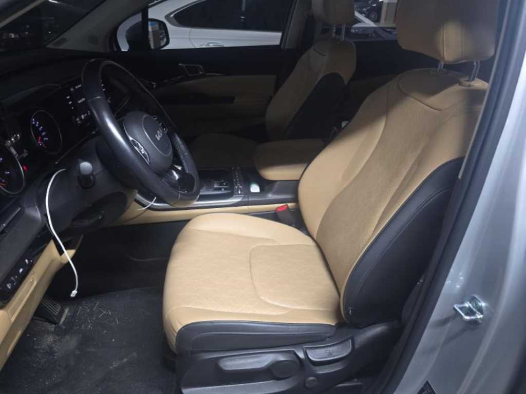 KIA Carnival 2022 Gris - Importación desde Corea - HF Imports Iquique - Foto 15