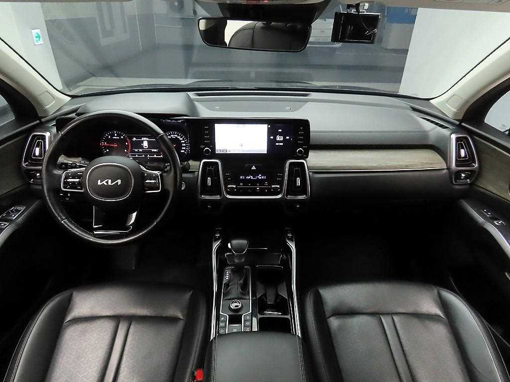 KIA Sorento - Vista 8