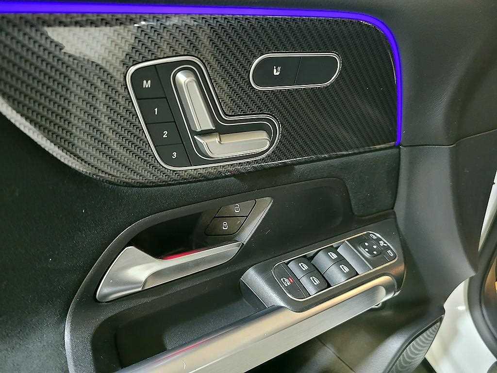 Mercedes Benz GLB Class 2023 Blanco - Importación desde Corea - HF Imports Iquique - Foto 13