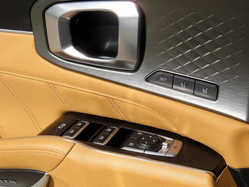 KIA Sorento - Vista 11