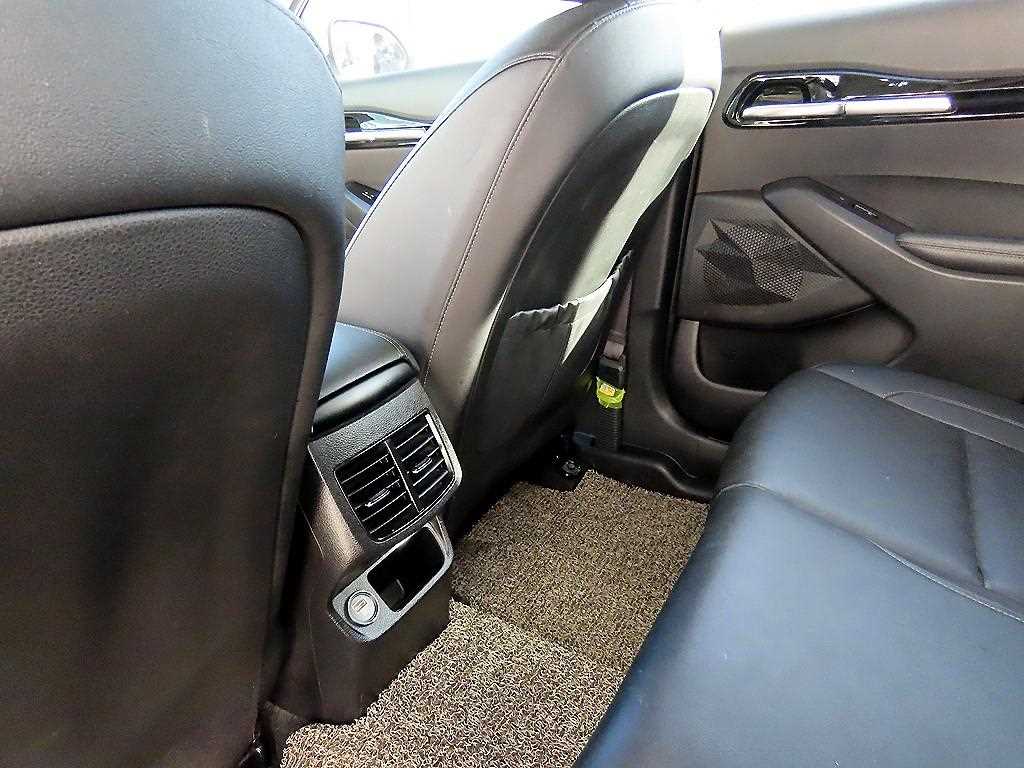 KIA Seltos 2020 Blanco - Importación desde Corea - HF Imports Iquique - Foto 17