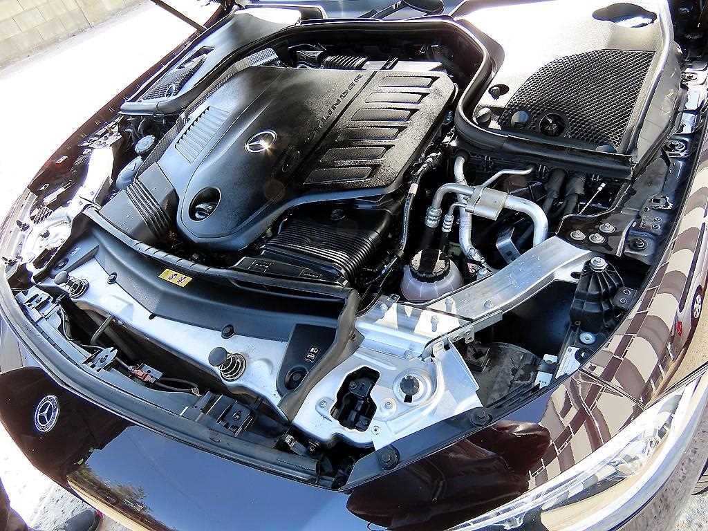 Mercedes Benz CLS Class 2019 Café - Importación desde Corea - HF Imports Iquique - Foto 19