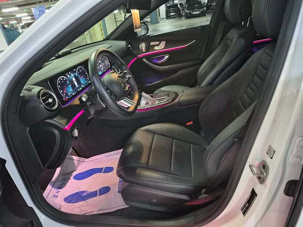 Mercedes Benz E class - Vista 6