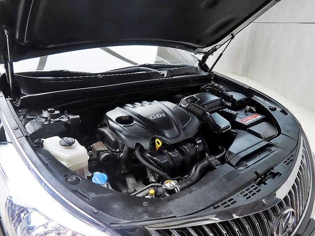 HYUNDAI Grandeur 2014 Negro - Importación desde Corea - HF Imports Iquique - Foto 19