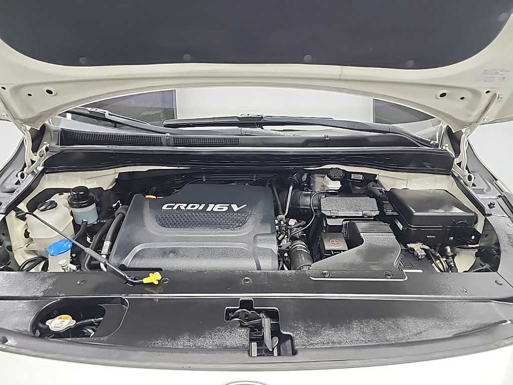 KIA Carnival - Vista 5