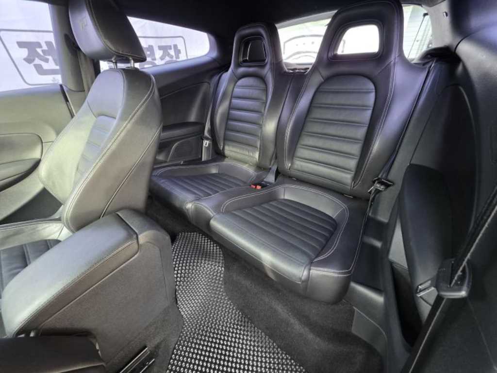 Volkswagen Scirocco - Vista 9