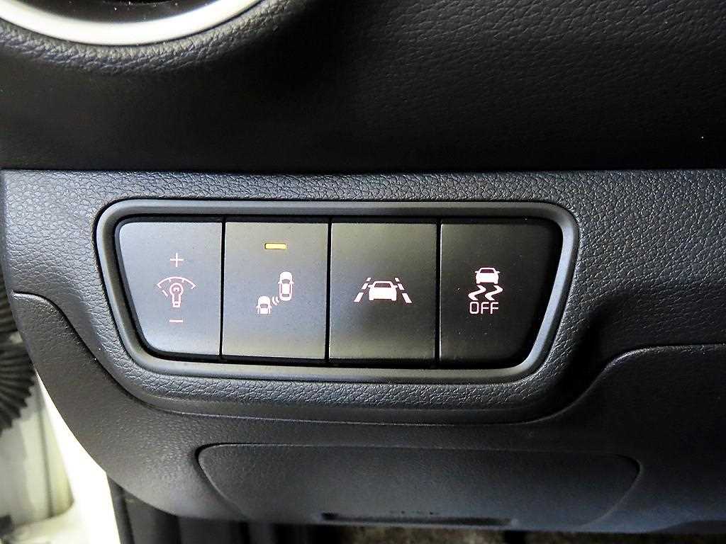 KIA K3 2019 Blanco - Importación desde Corea - HF Imports Iquique - Foto 14