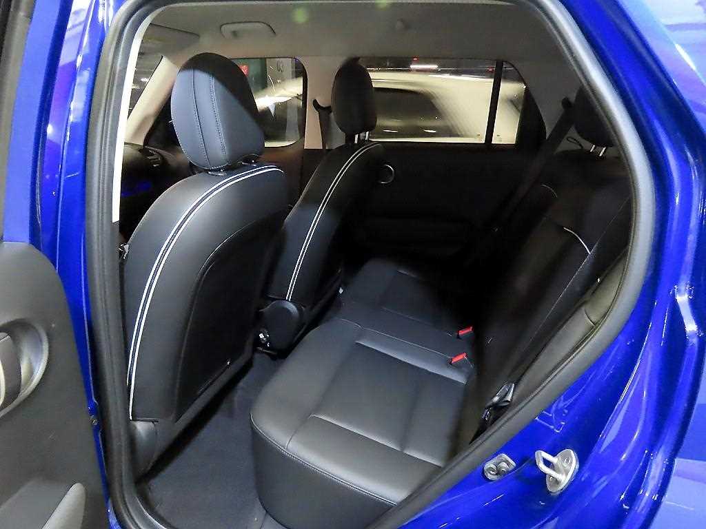 HYUNDAI Casper - Vista 7