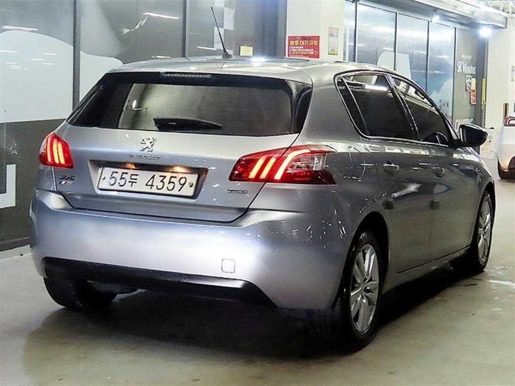 Peugeot 308 - Vista 4