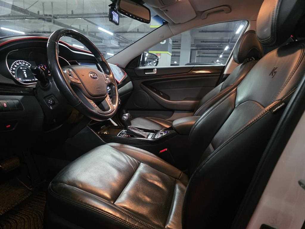 KIA K7 - Vista 7