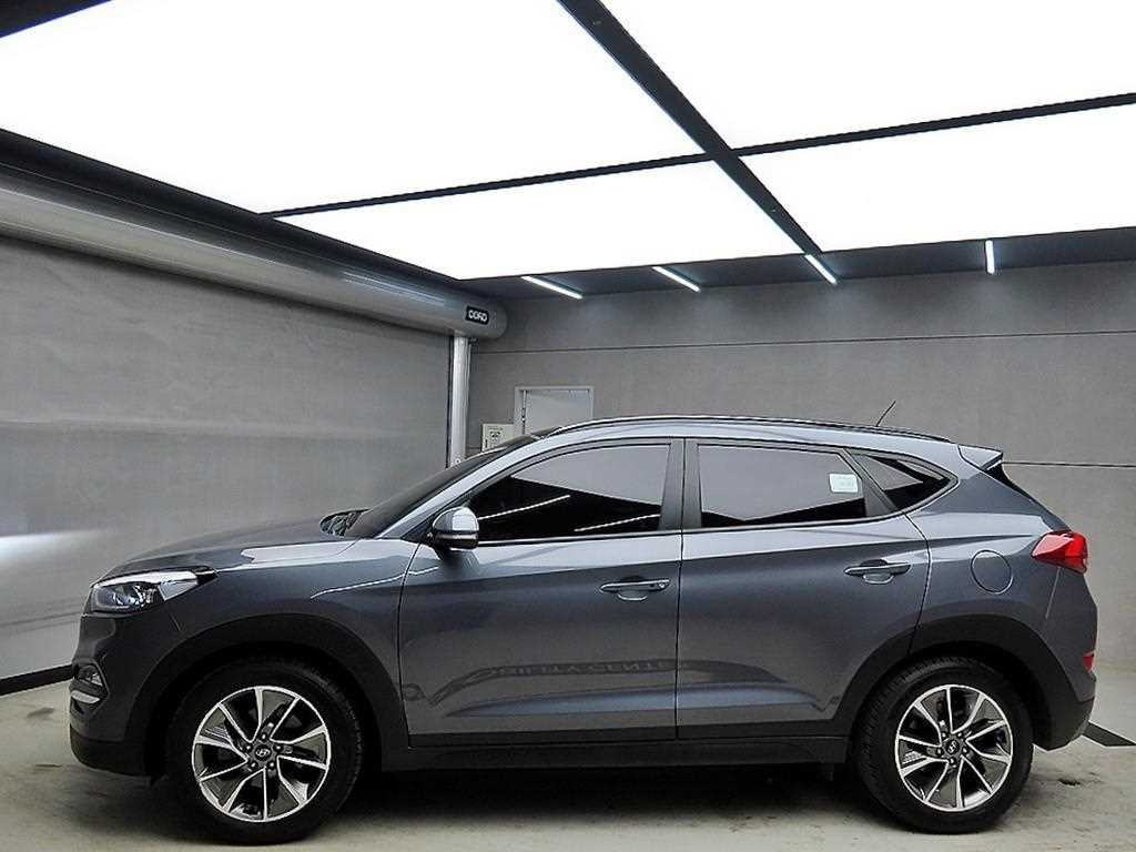 HYUNDAI Tucson - Vista 4