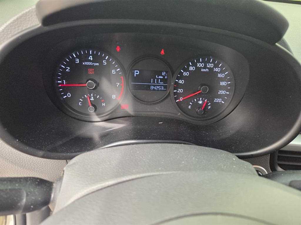 KIA Morning - Vista 5