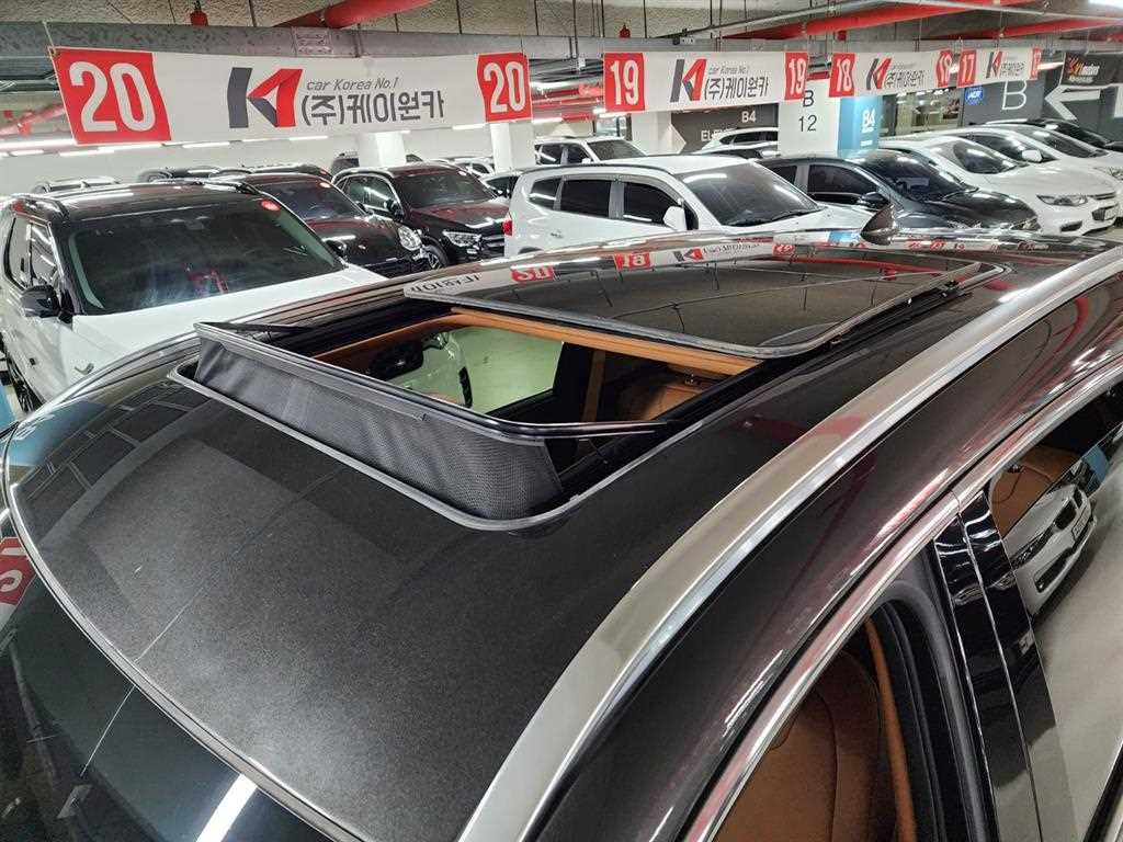 Genesis GV80 - Vista 9