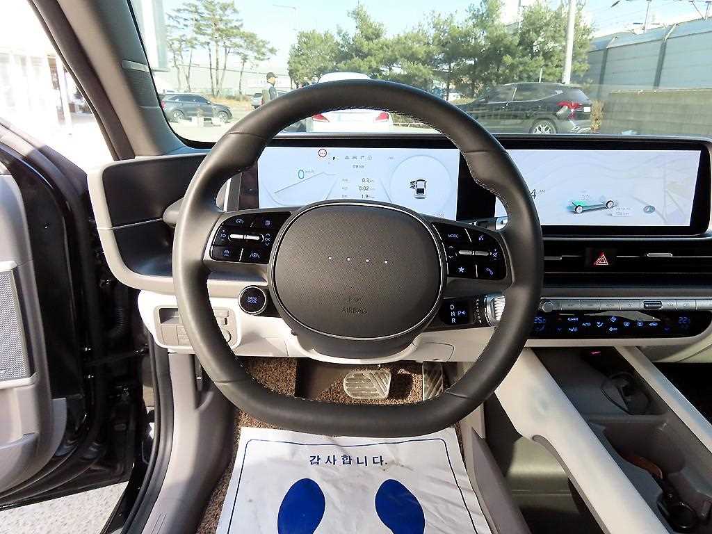 HYUNDAI Ioniq 6 - Vista 8