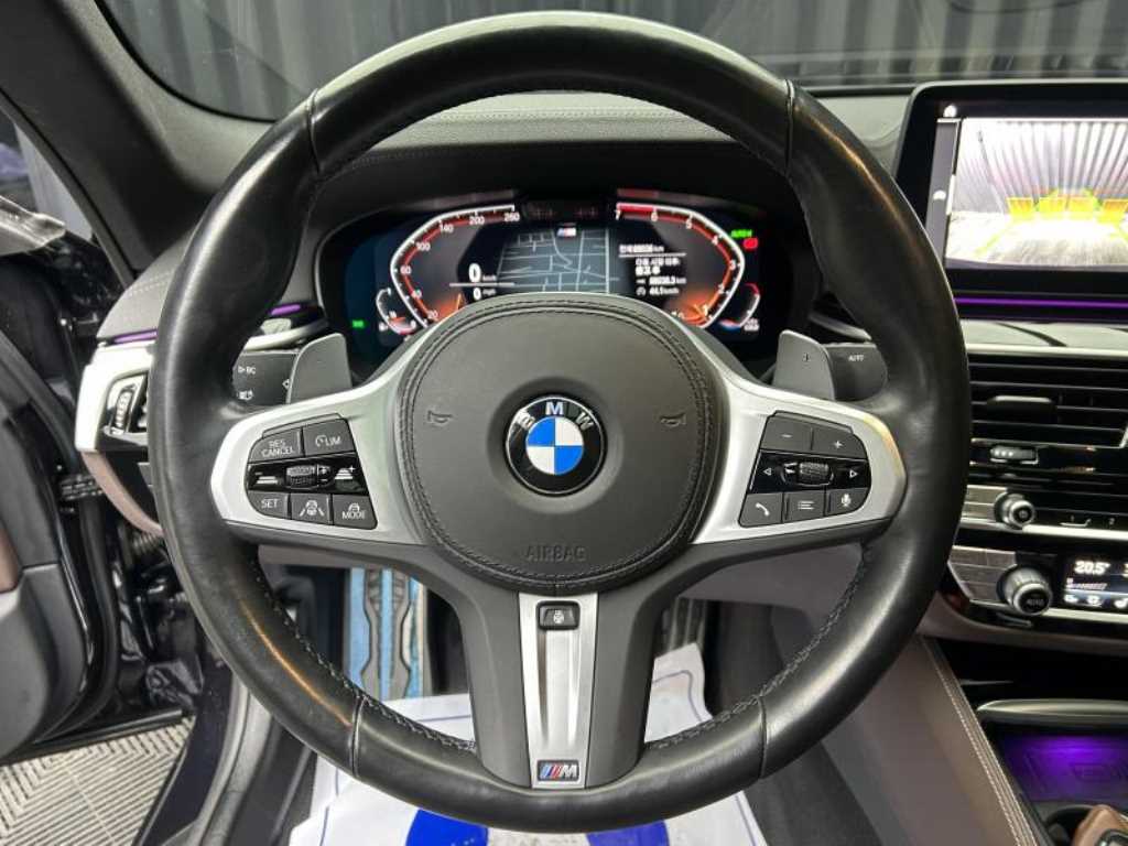 BMW 5 Series - Vista 8