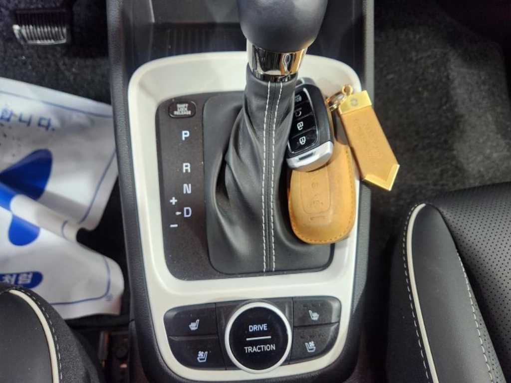 HYUNDAI Venue 2021 - Importación desde Corea - HF Imports Iquique - Foto 16