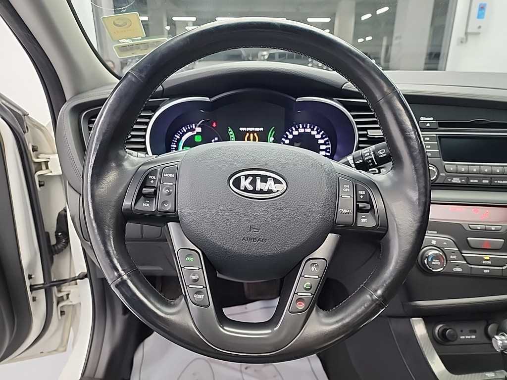 KIA K5 - Vista 9