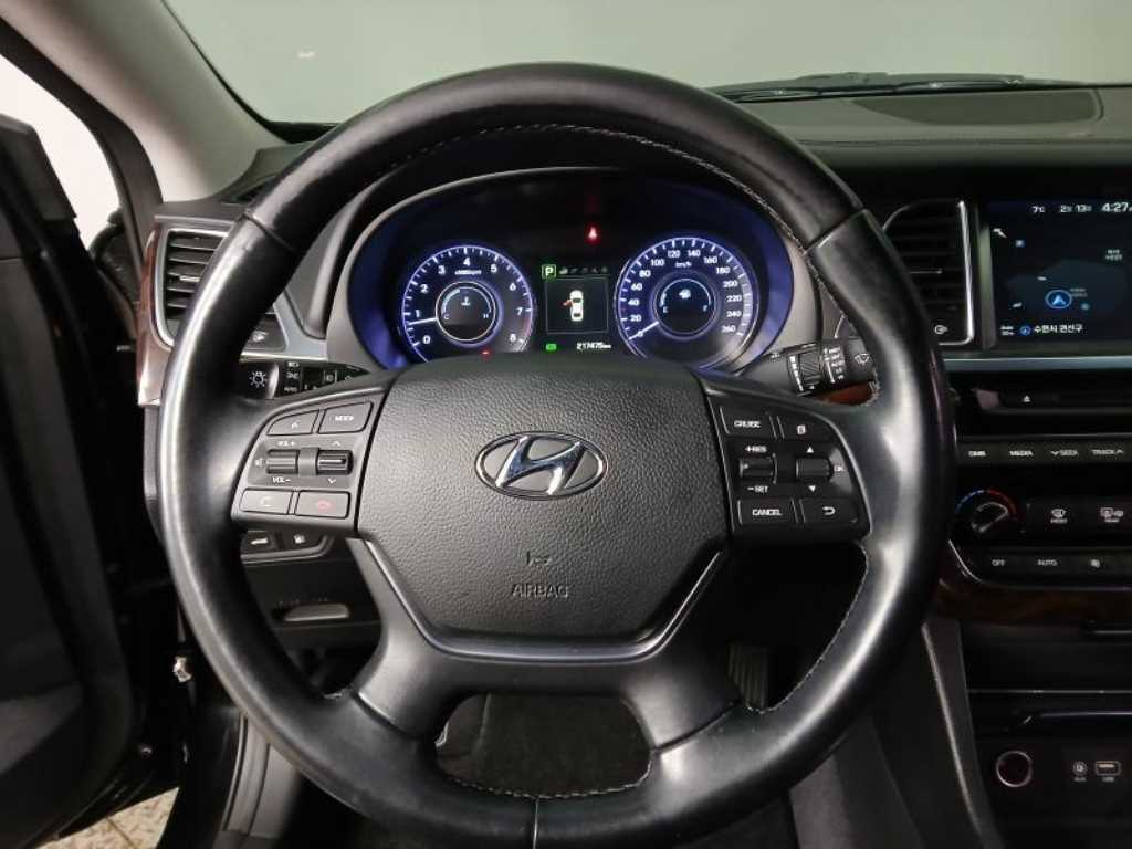 HYUNDAI Aslan - Vista 9