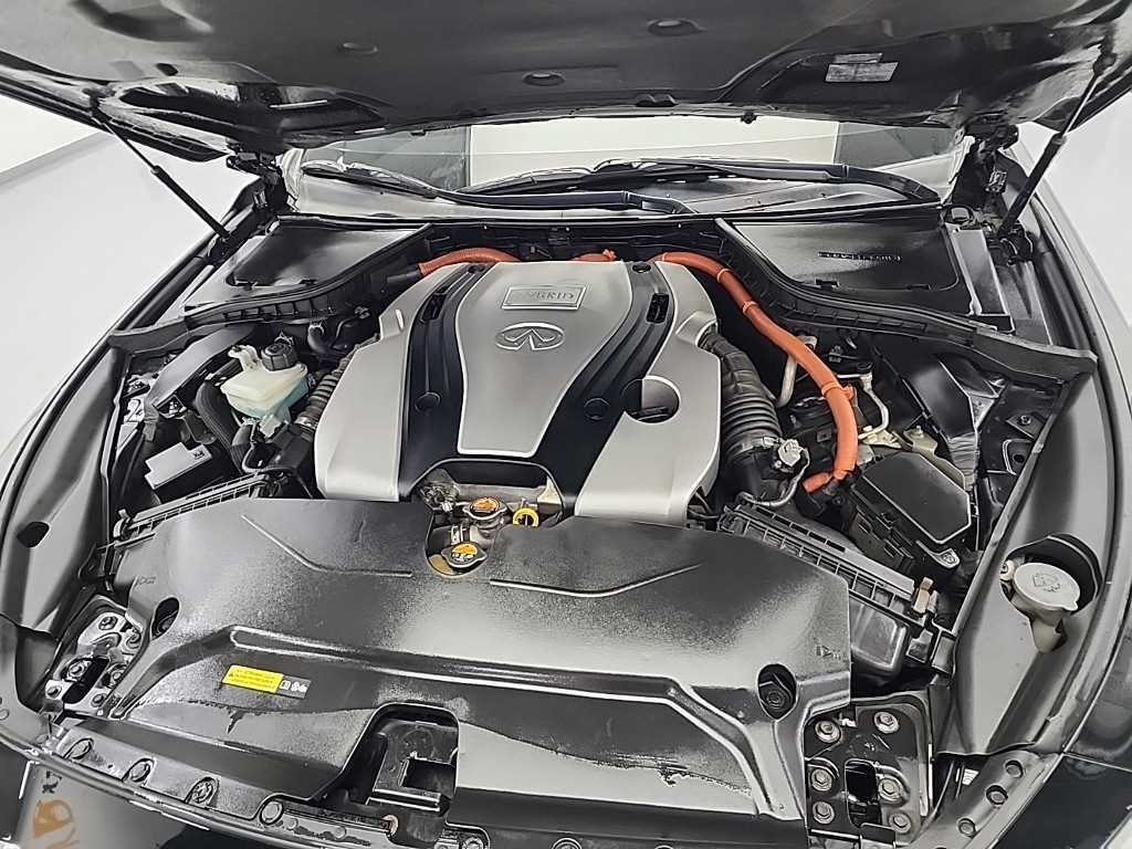 Infiniti Q - Vista 5