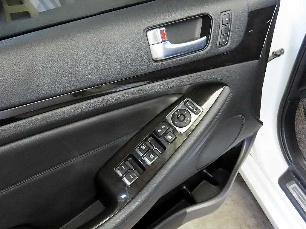 KIA K7 2013 Blanco - Importación desde Corea - HF Imports Iquique - Foto 13