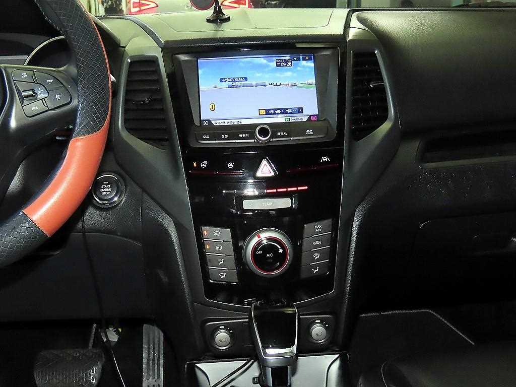 Ssangyong Tivoli - Vista 11