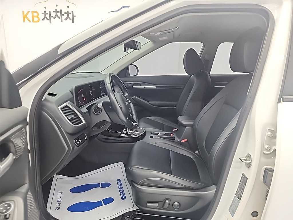 KIA Seltos - Vista 11