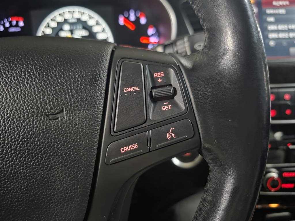 KIA K7 2013 Blanco - Importación desde Corea - HF Imports Iquique - Foto 16