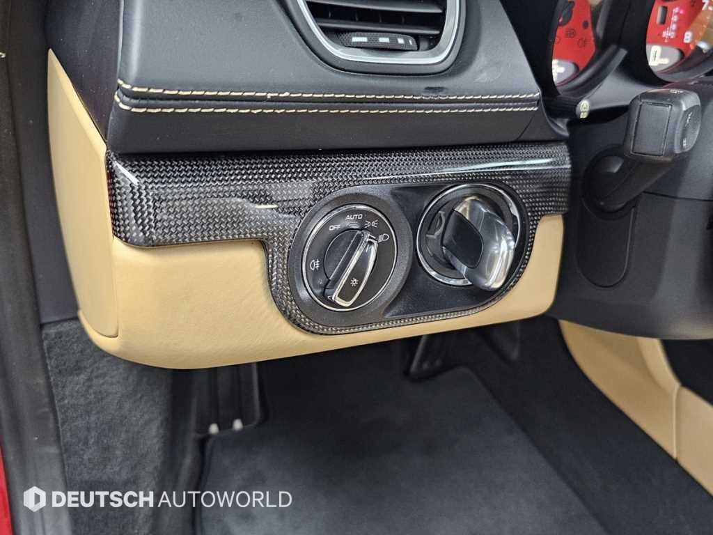 Porsche 718 - Vista 12