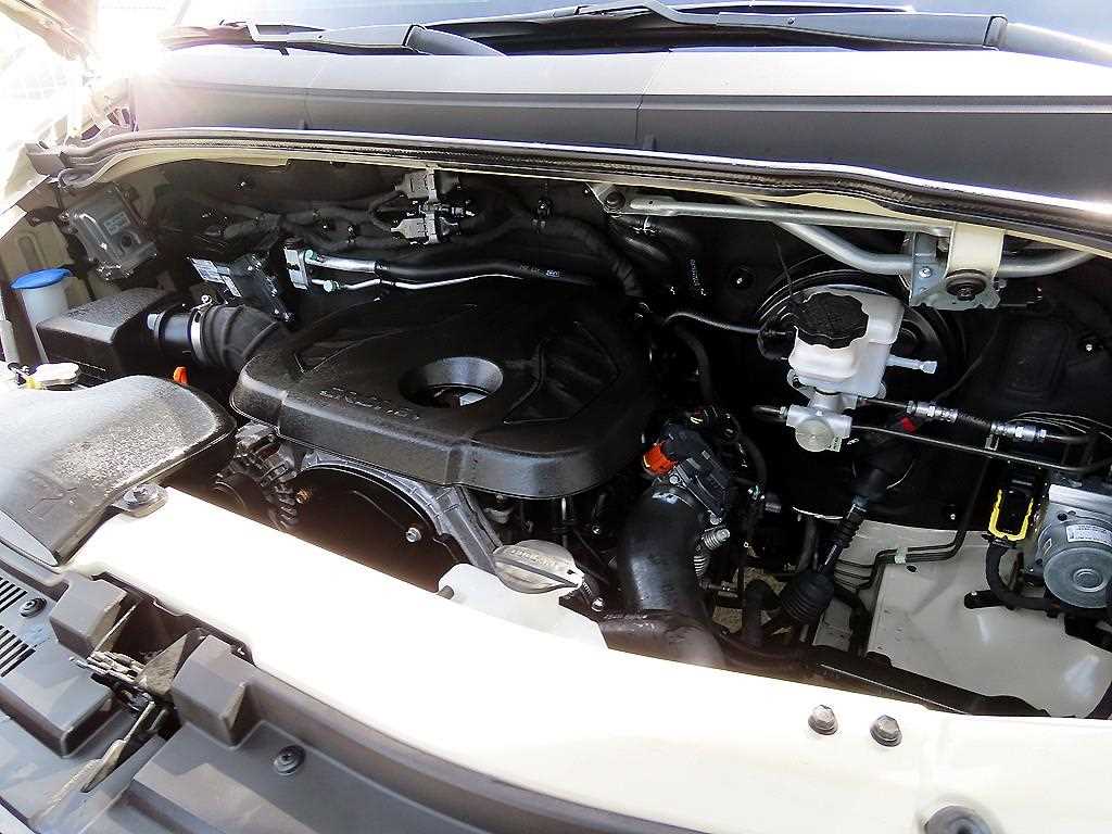 HYUNDAI Solati 2020 Gold color - Importación desde Corea - HF Imports Iquique - Foto 17