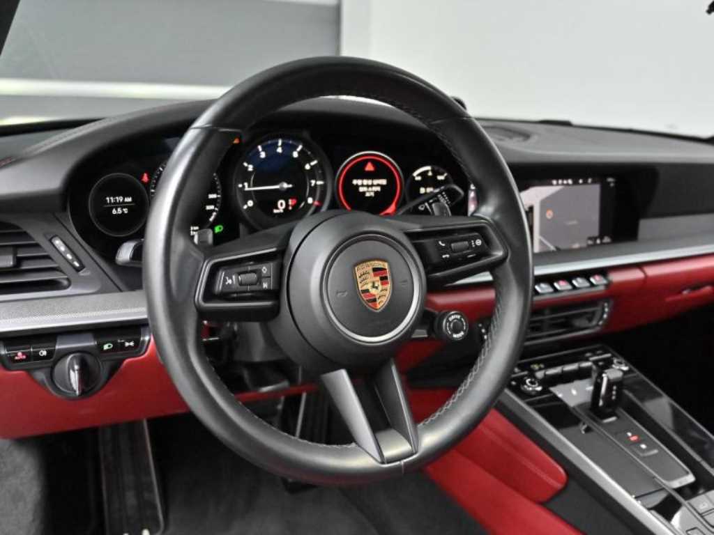 Porsche 911 - Vista 12