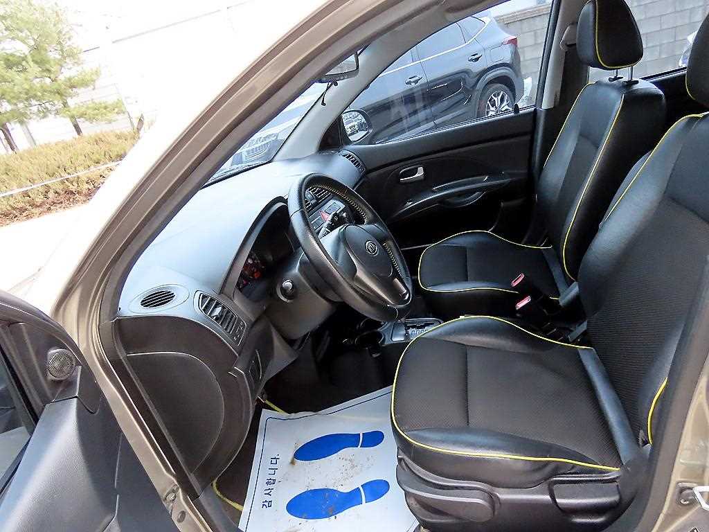 KIA Morning - Vista 5